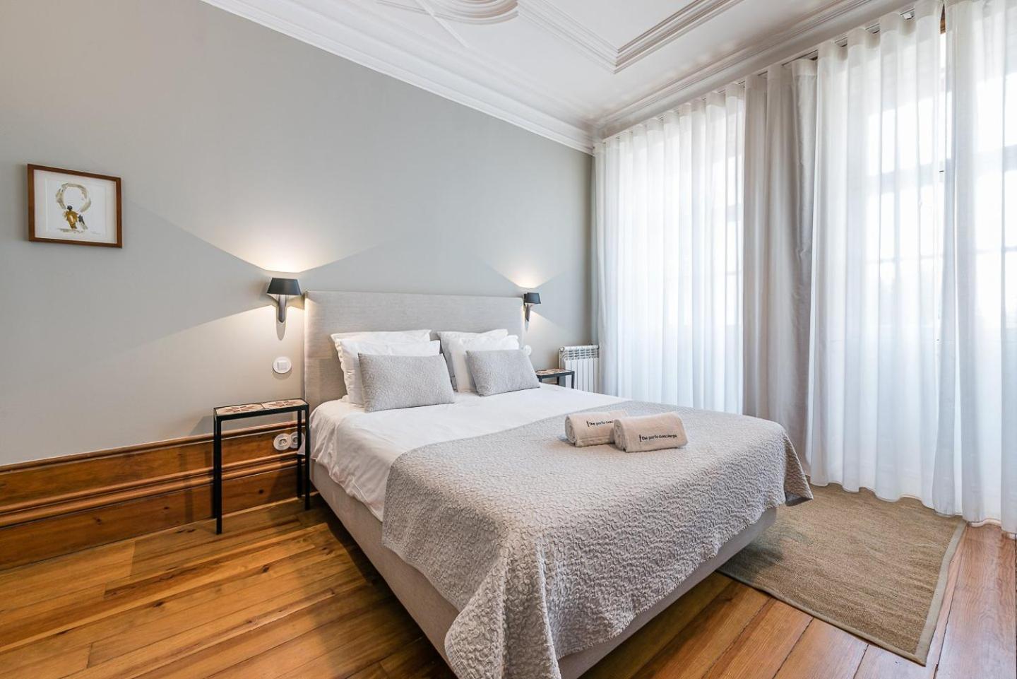 Guestready - Cedofeita Pool Suites Porto Luaran gambar