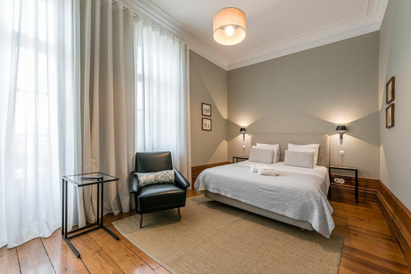 Guestready - Cedofeita Pool Suites Porto Luaran gambar