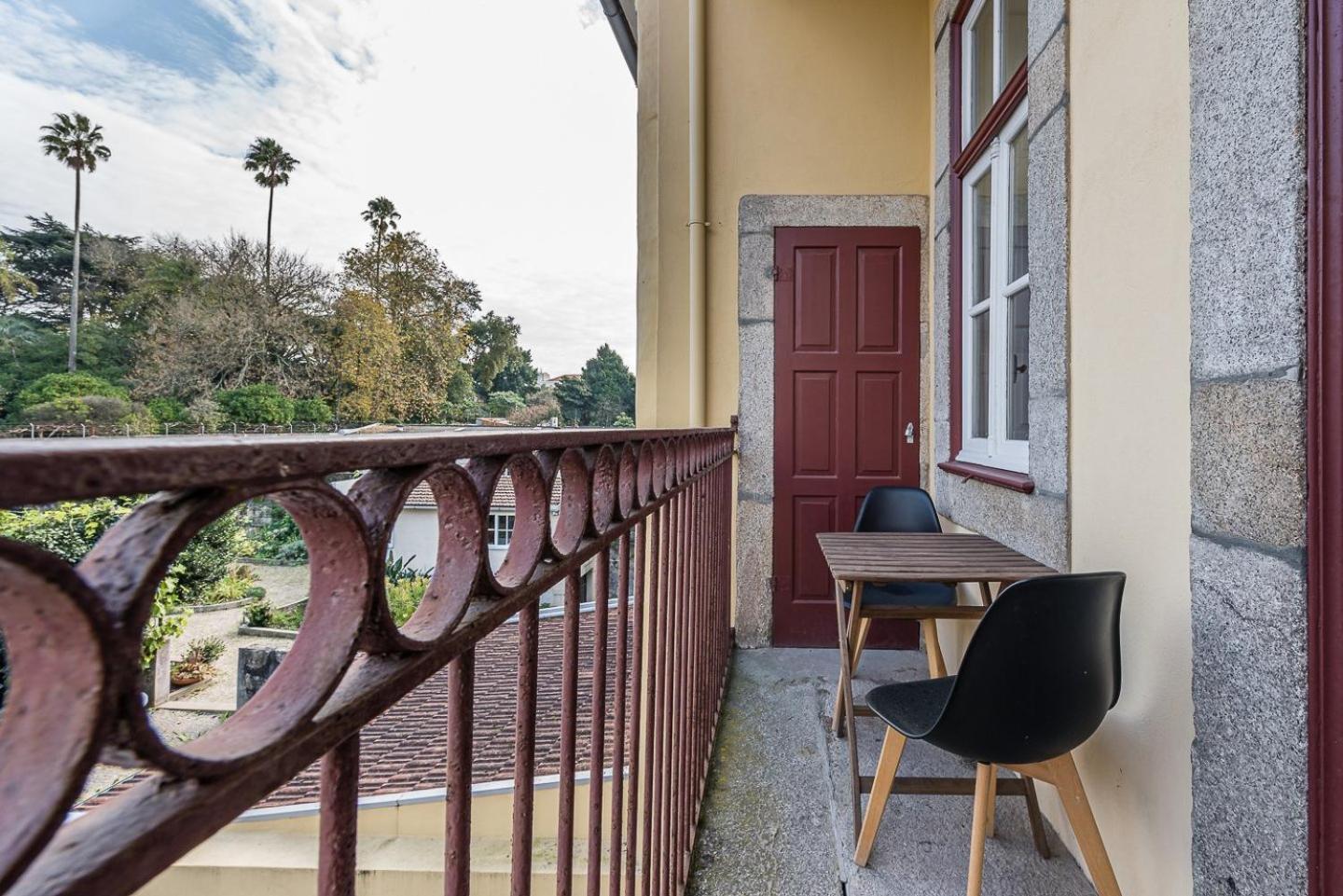 Guestready - Cedofeita Pool Suites Porto Luaran gambar
