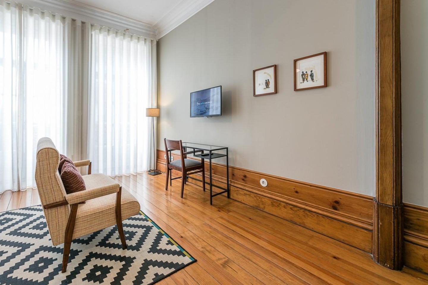 Guestready - Cedofeita Pool Suites Porto Luaran gambar