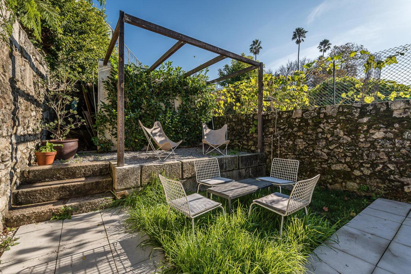 Guestready - Cedofeita Pool Suites Porto Luaran gambar
