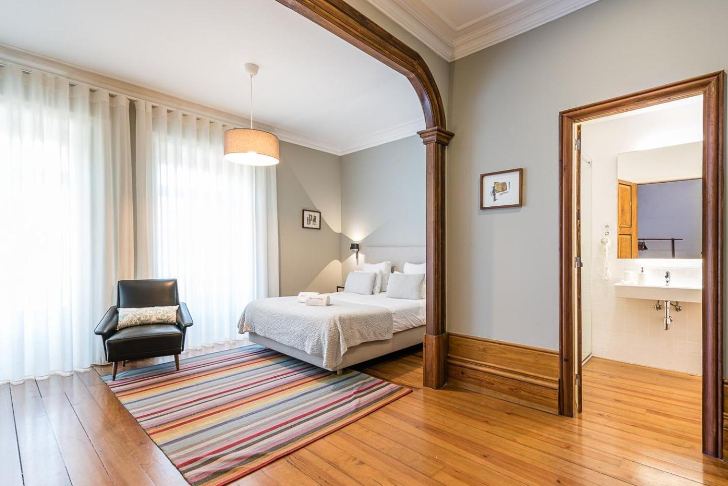 Guestready - Cedofeita Pool Suites Porto Luaran gambar