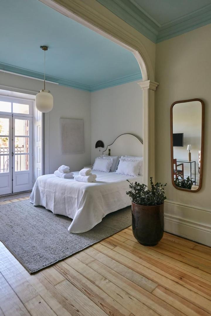 Guestready - Cedofeita Pool Suites Porto Luaran gambar