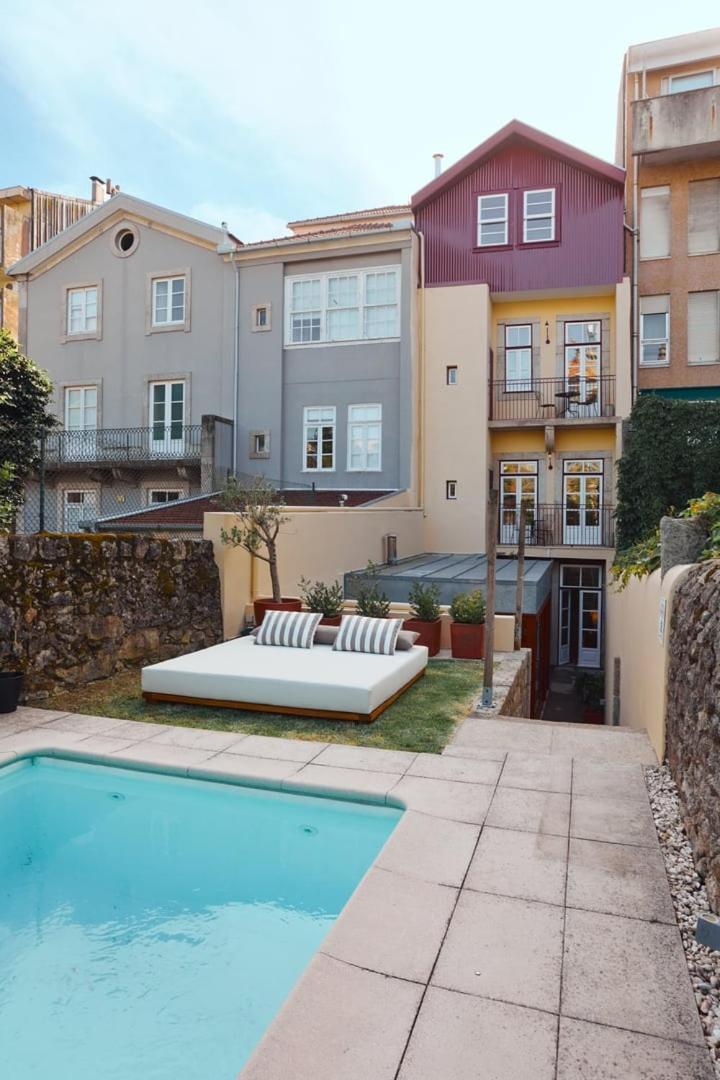 Guestready - Cedofeita Pool Suites Porto Luaran gambar